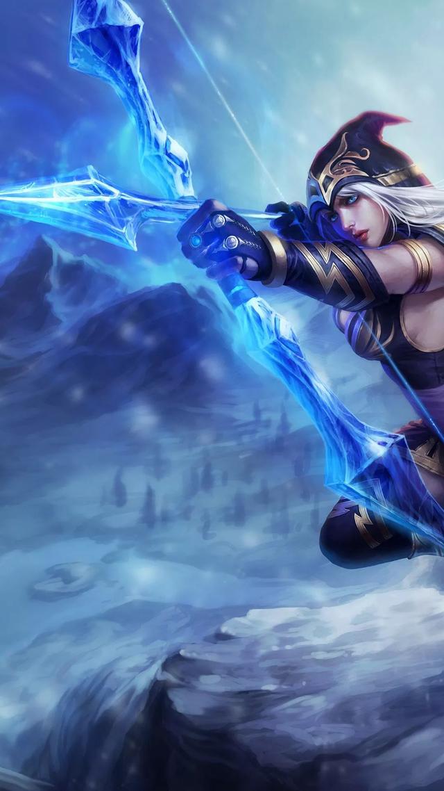 PTT热议Xiaolaohu和FPX经理冲突：这赛季LPL好多怪事